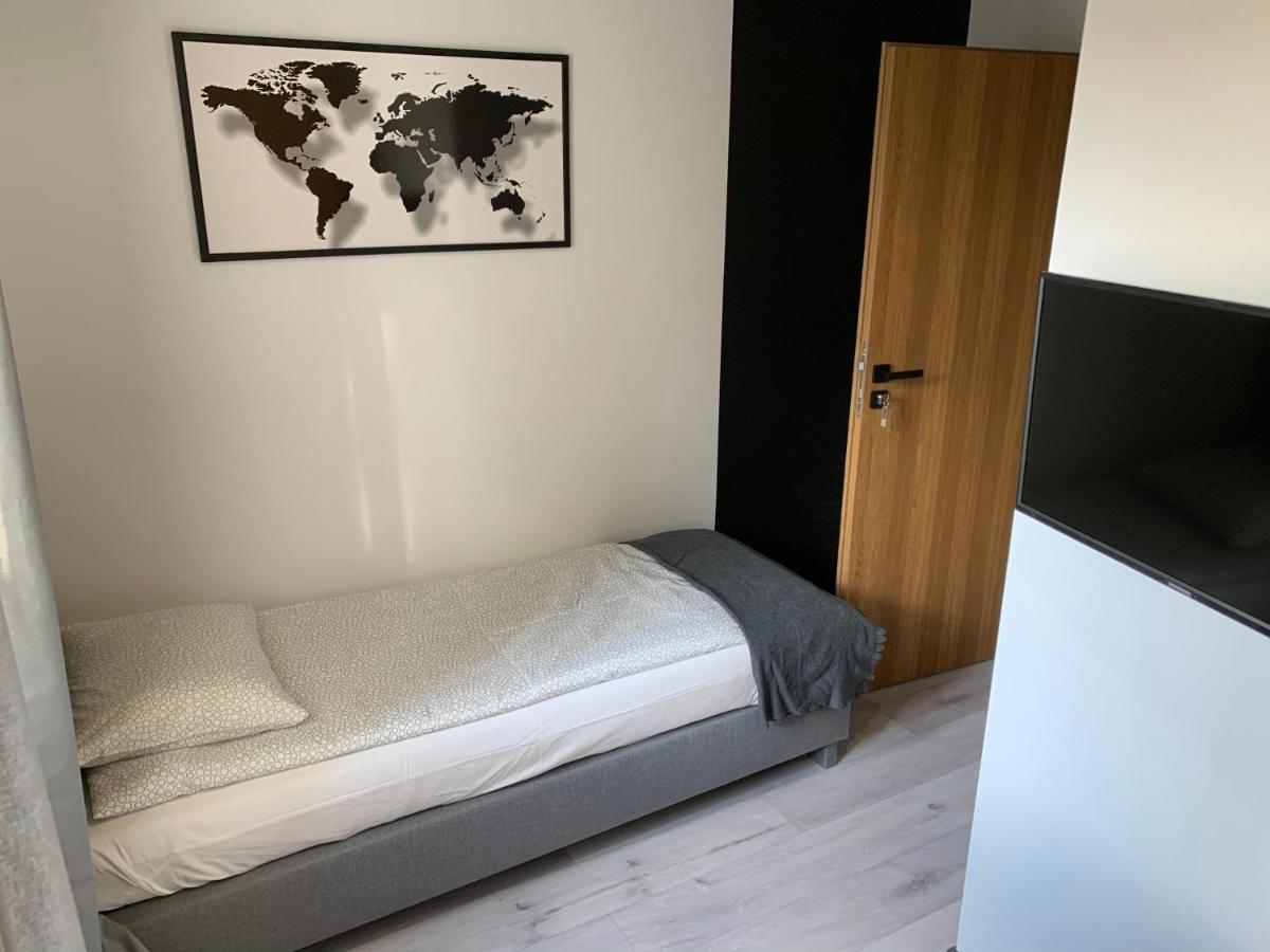 Pokoje Goscinne Maestro Aleja Krakowska 84 Sekocin Extérieur photo